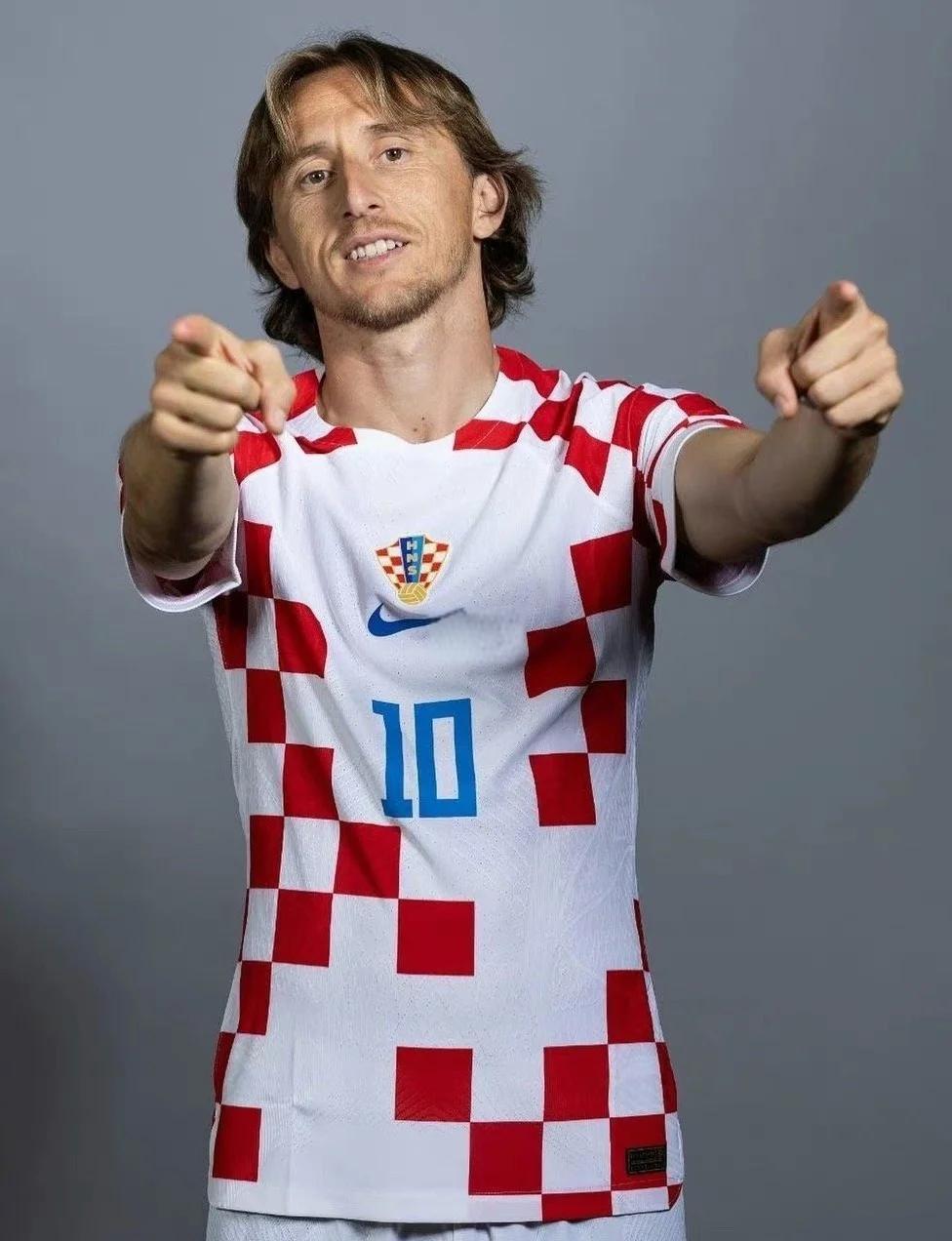 帕柳卡：门将职责是扑救，多纳鲁马、大马丁和裤袜是现役最强