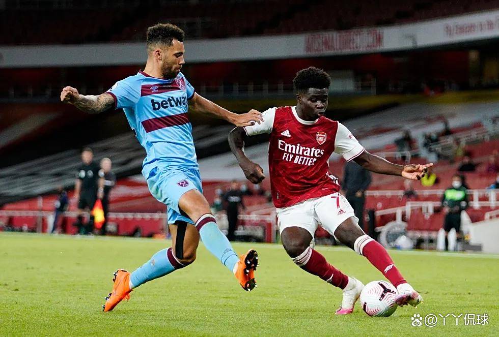 苏亚雷斯因踢人事后被美职联禁赛一场，迈阿密国际发声明表态